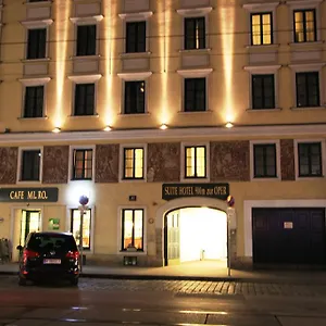 900 M Zur Oper **** Vienna
