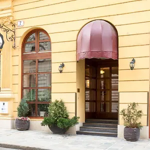 Bajazzo *** Vienna