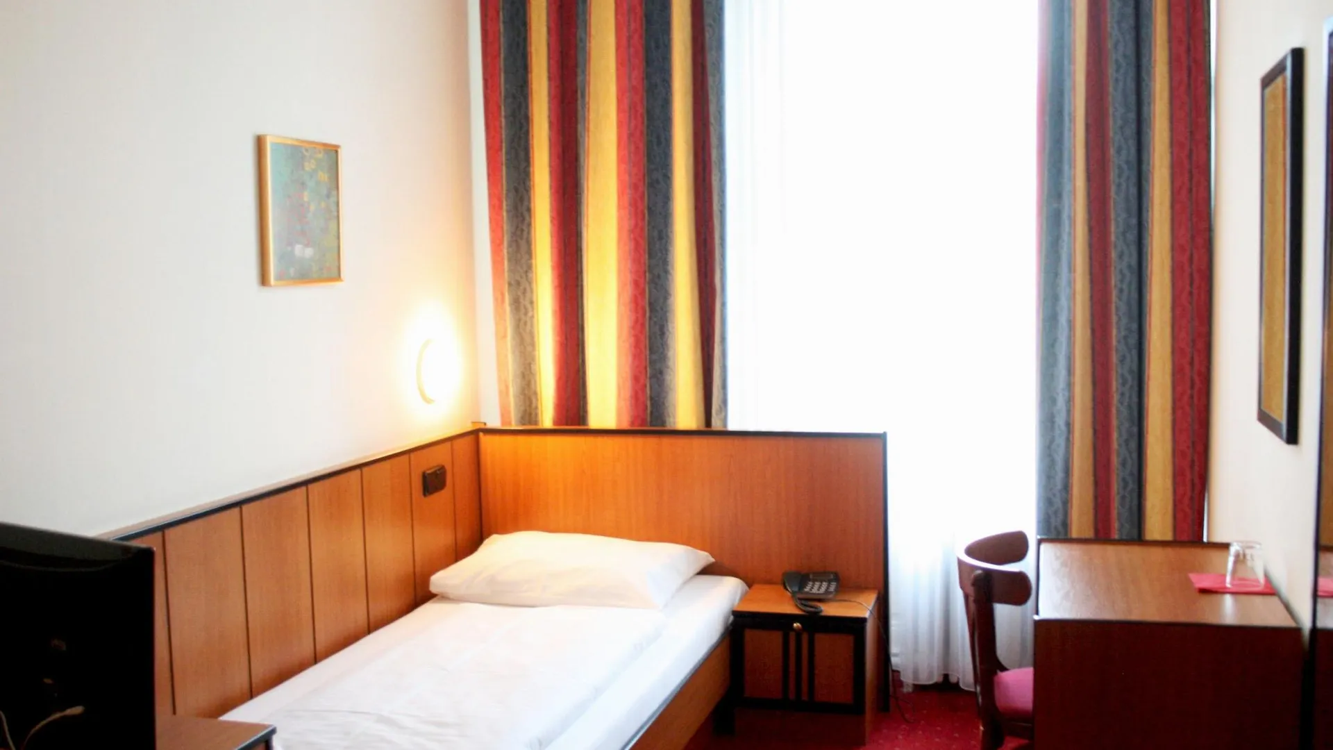 ***  Drei Kronen Hotel Wien City Austria