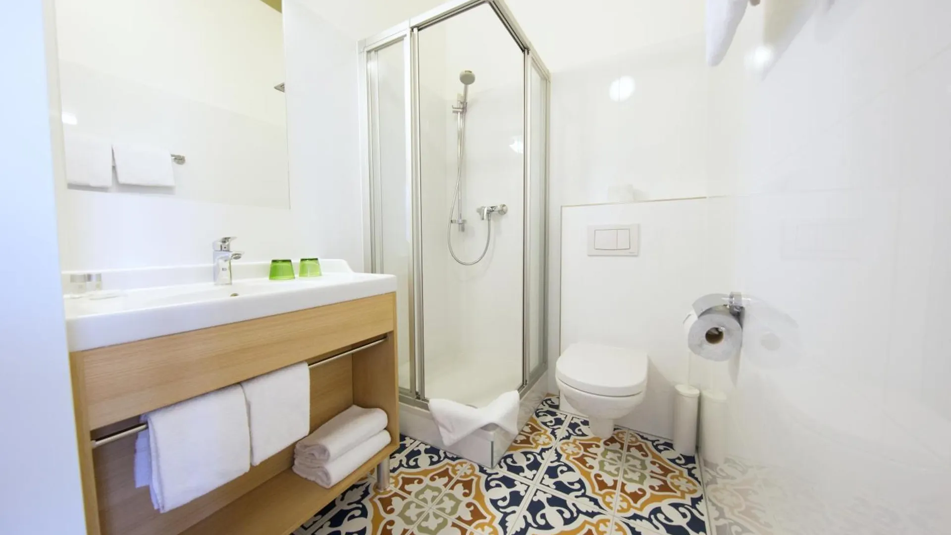 Drei Kronen Hotel Wien City 3*, Bécs